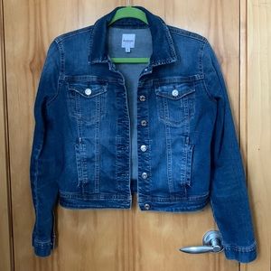 2/$30❤️ KENSIE JEANS - cropped jean jacket